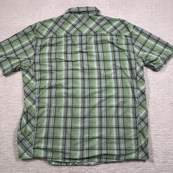Orvis Trout Bum Button Up Shirt Mens XL Green Plaid Fishing Outdoor Short Sleeve - Picture 9 of 10